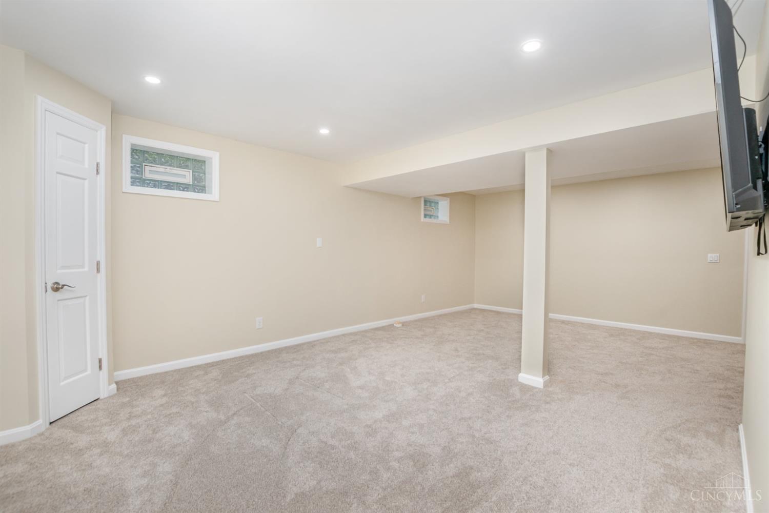 2201 Candlemaker Drive