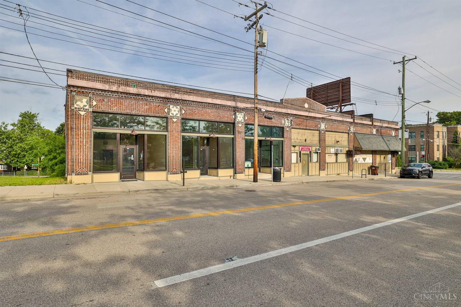 3235 Woodburn Avenue, Cincinnati, OH, 45207 — photo 10