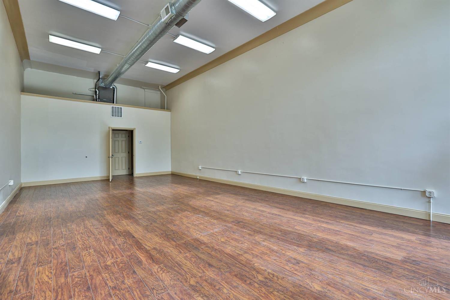3235 Woodburn Avenue, Cincinnati, OH, 45207 — photo 14