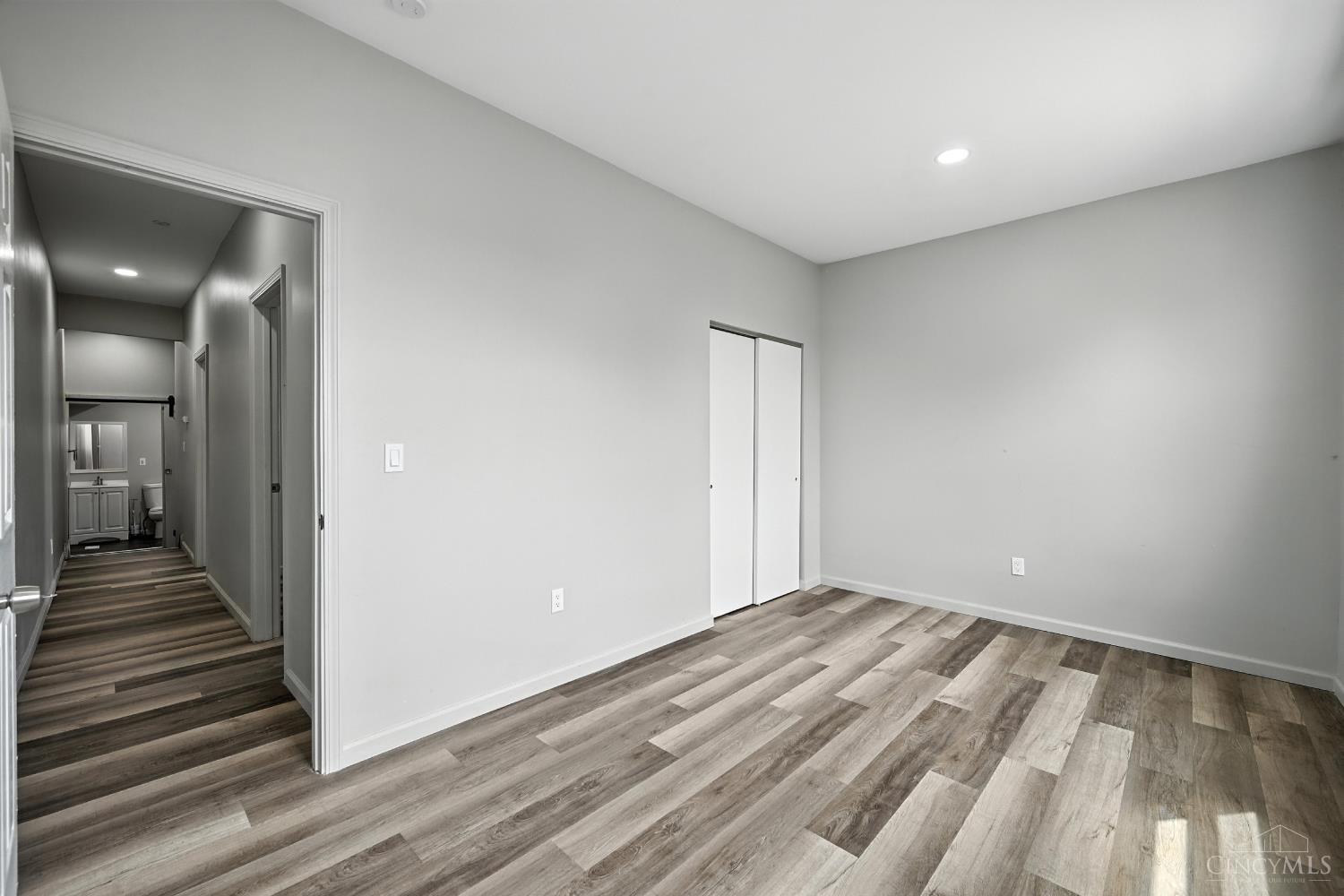 316 Klotter Avenue, Cincinnati, OH, 45219 — photo 6