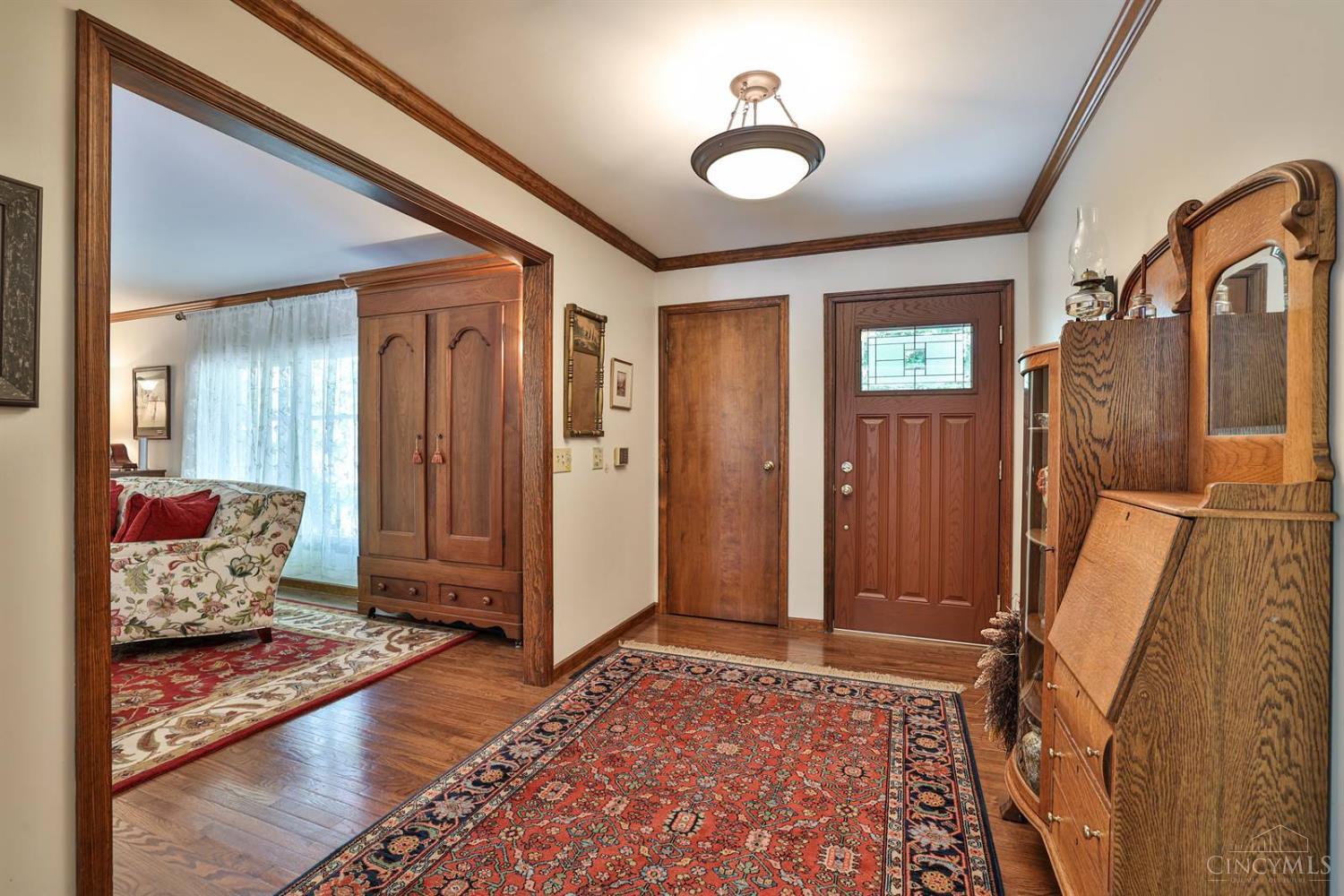 Homes for sale in Liberty Twp, OH | 6351 Lesourdsville West Chester Rd, Liberty Twp, OH 45011 | MLS# 1851083