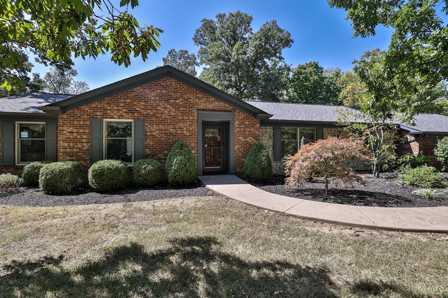 Homes for sale in Liberty Twp, OH | 6351 Lesourdsville West Chester Rd, Liberty Twp, OH 45011 | MLS# 1851083