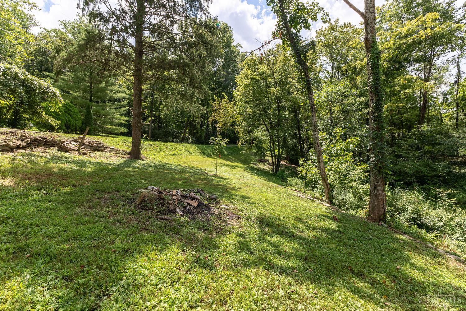 Homes for sale in Miami Twp, OH | 6762 Epworth Rd, Miami Twp, OH 45140 | MLS# 1851249