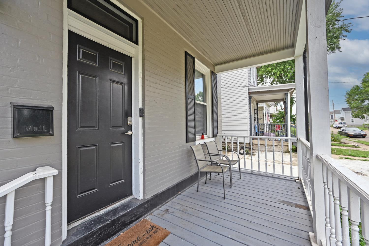 Homes for sale in Elmwood Place, OH | 3 Linden St, Elmwood Place, OH 45216 | MLS# 1852279