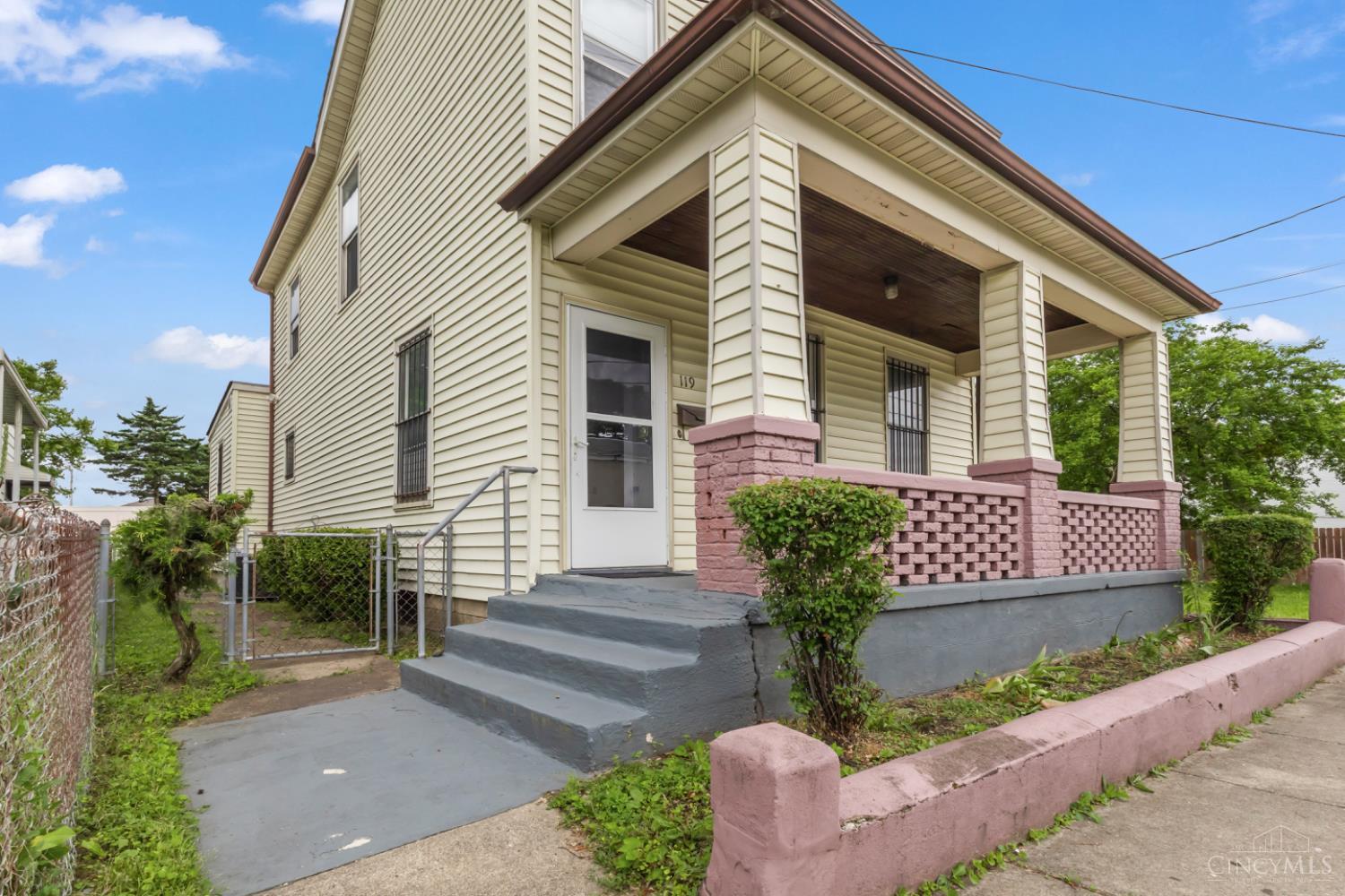 Property photo 3