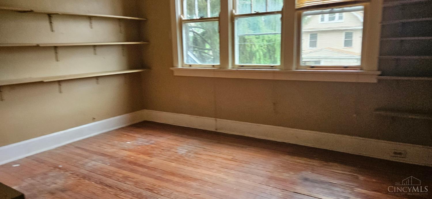 Homes for sale in Cincinnati, OH | 2456 Saturn St, Cincinnati, OH 45214 | MLS# 1852610