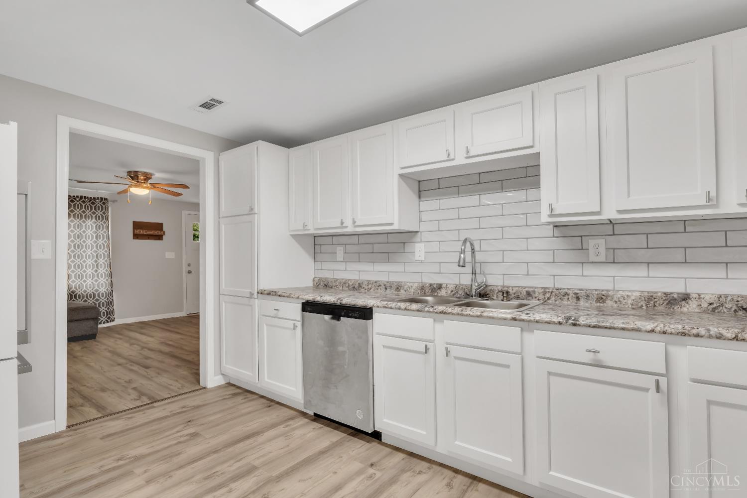 Homes for sale in Madison Twp, OH | 5438 Middletown Oxford Rd, Madison Twp, OH 45042 | MLS# 1852686