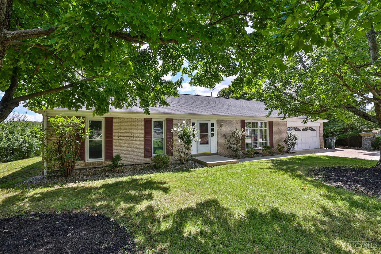 Homes for sale in Liberty Twp, OH | 6035 Kyles Station Rd, Liberty Twp, OH 45011 | MLS# 1852868