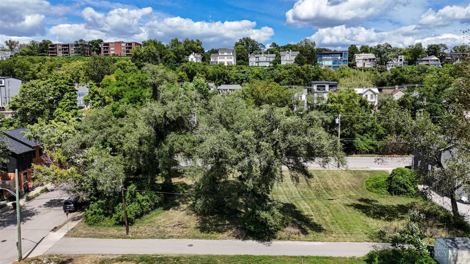 3219 Riverside Drive, Cincinnati, OH, 45226 — photo 9