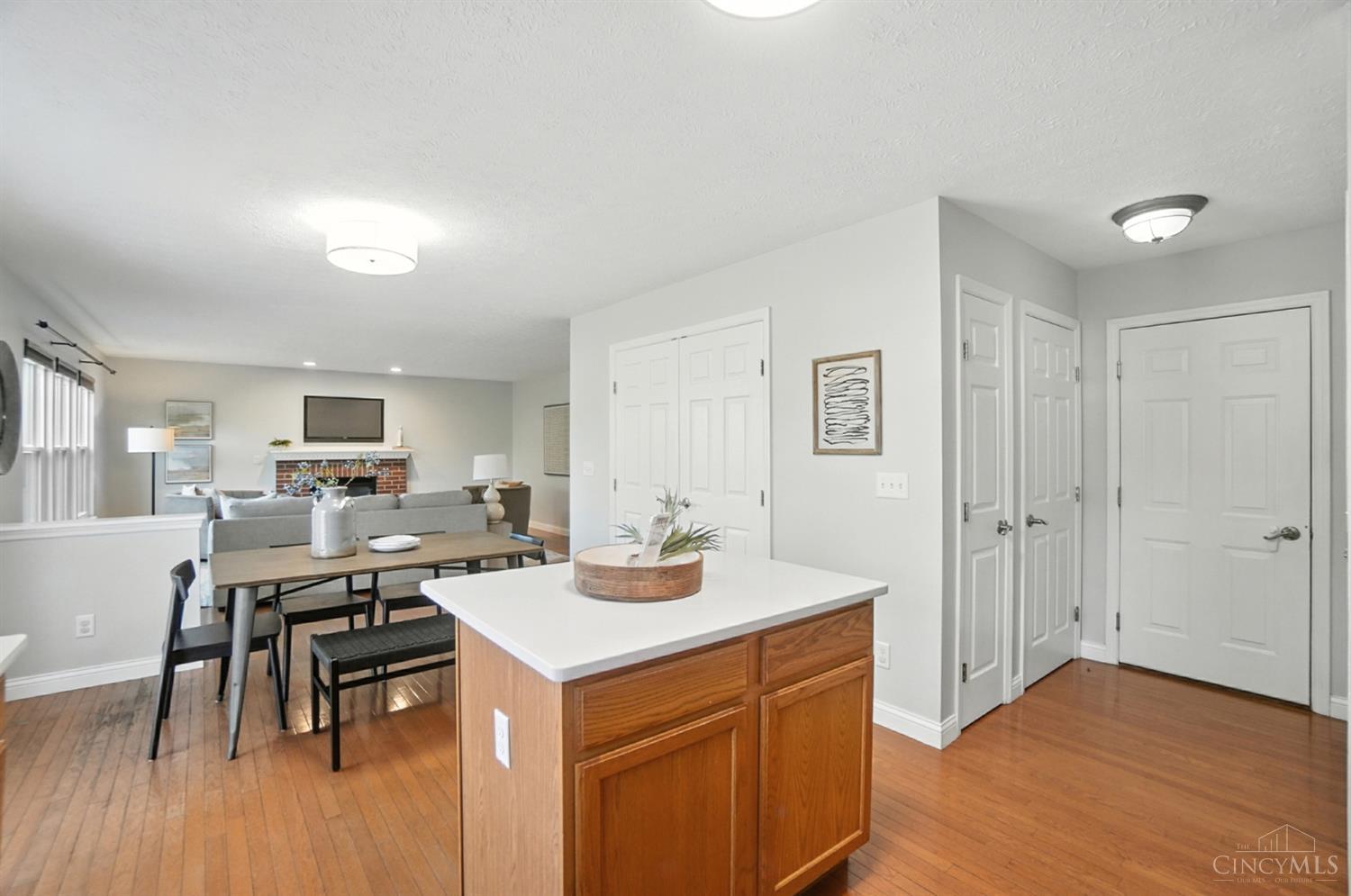 306 E Stoneridge Drive