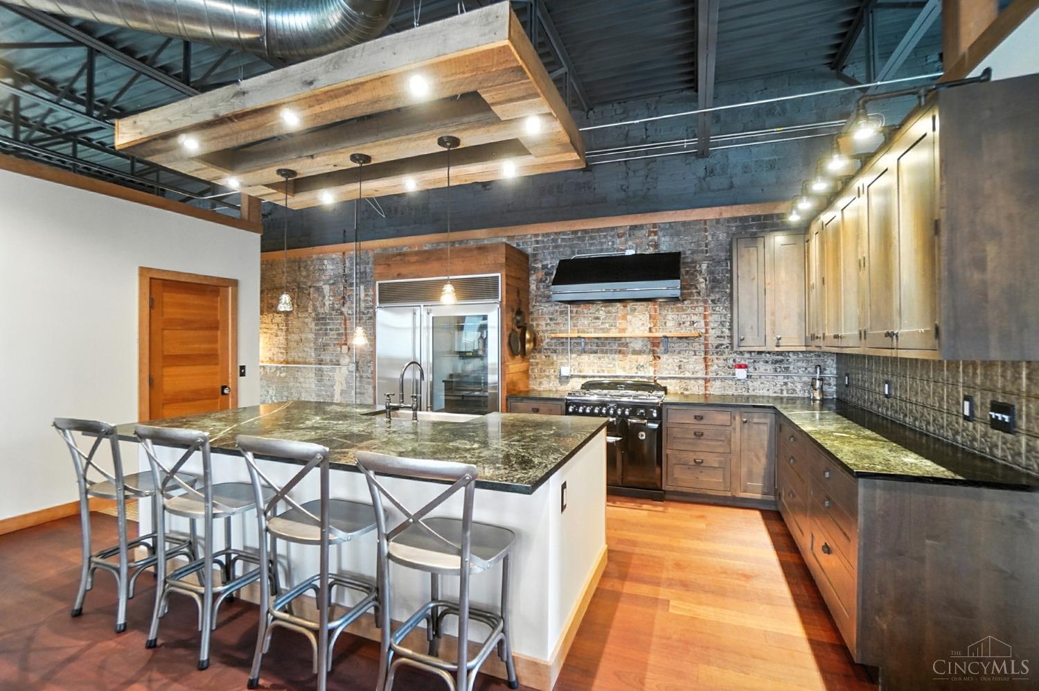 1628 Central Parkway