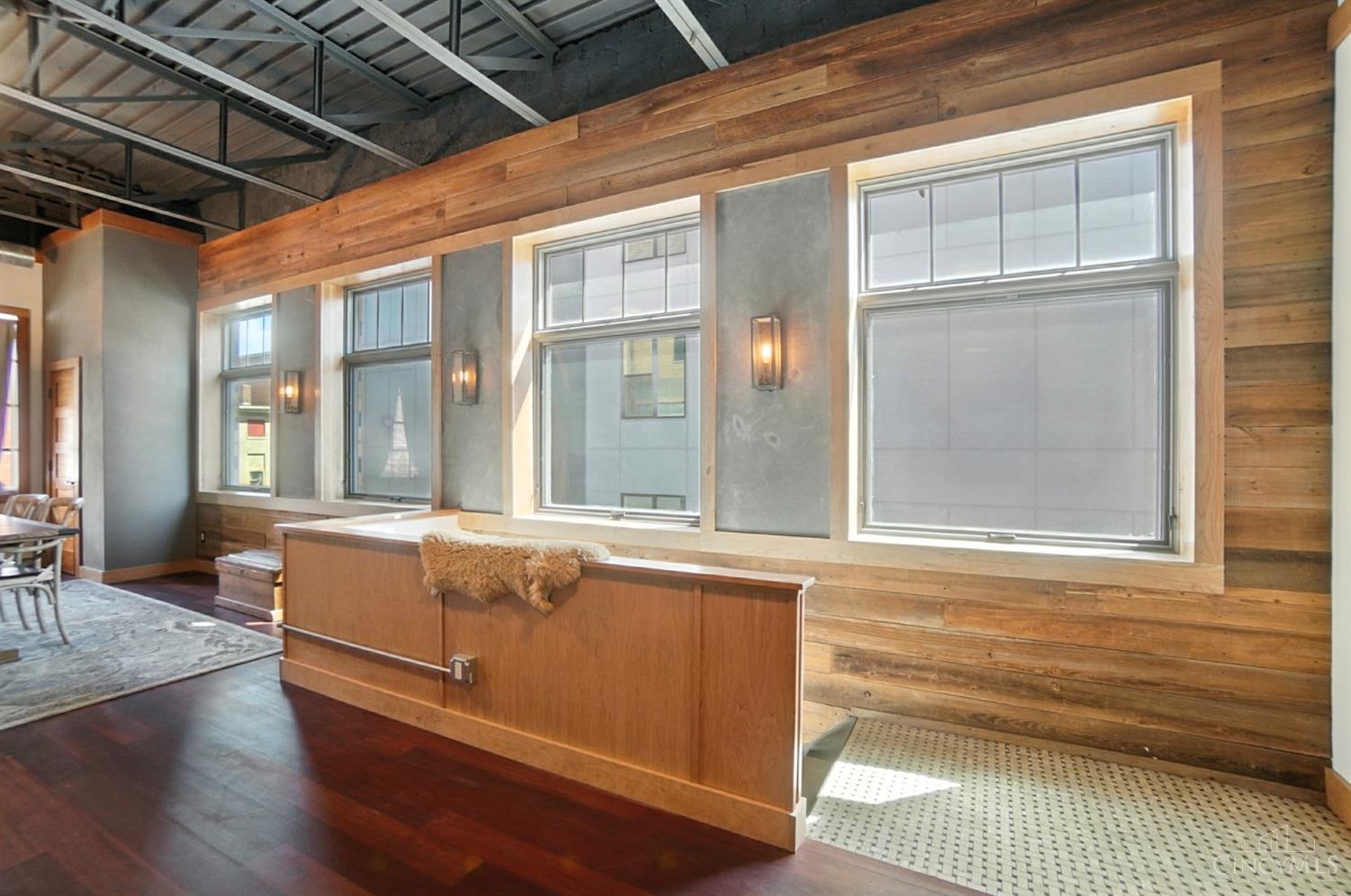 1628 Central Parkway