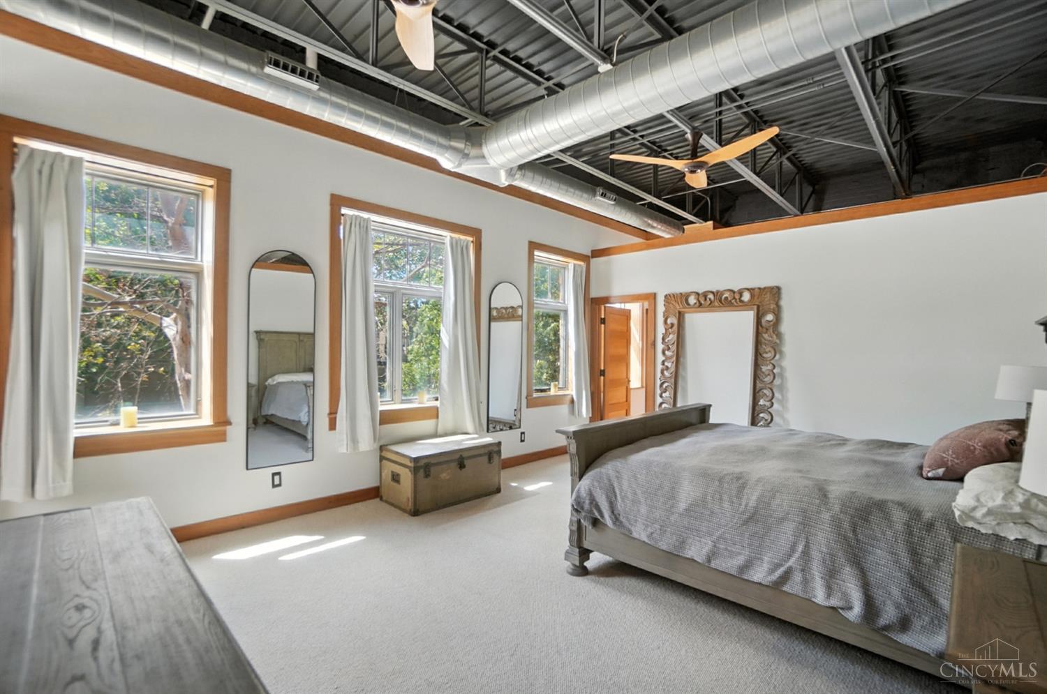 1628 Central Parkway