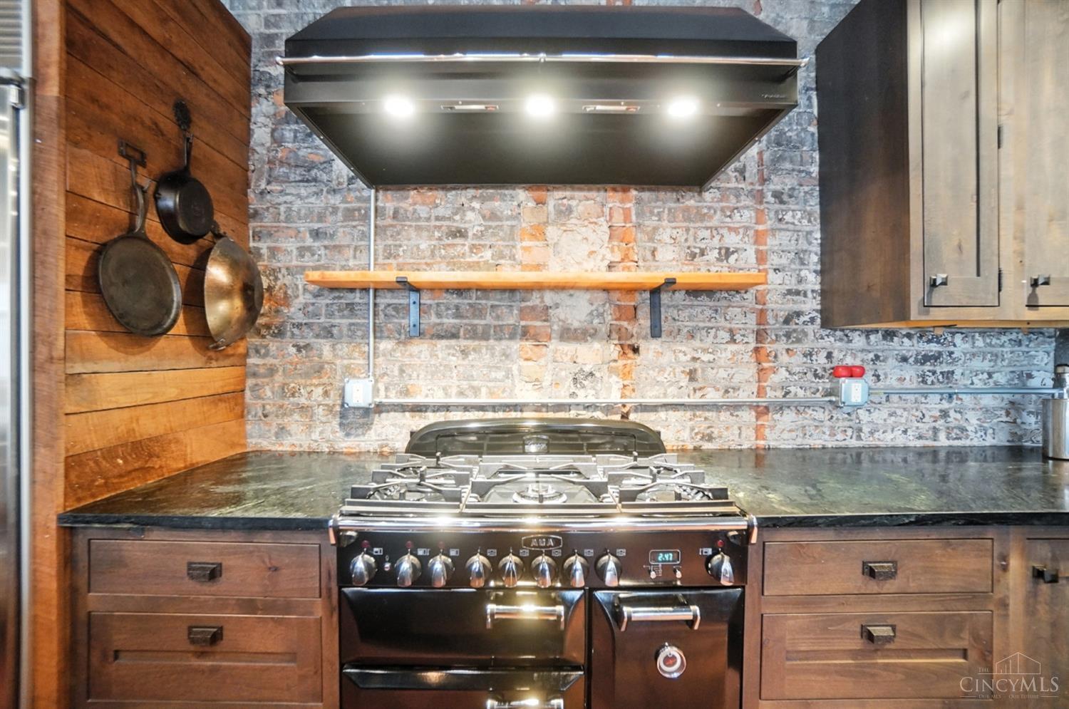 1628 Central Parkway