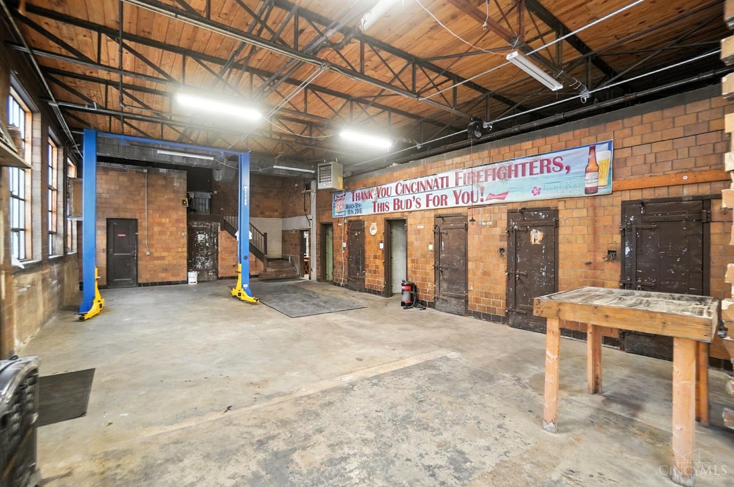 1628 Central Parkway