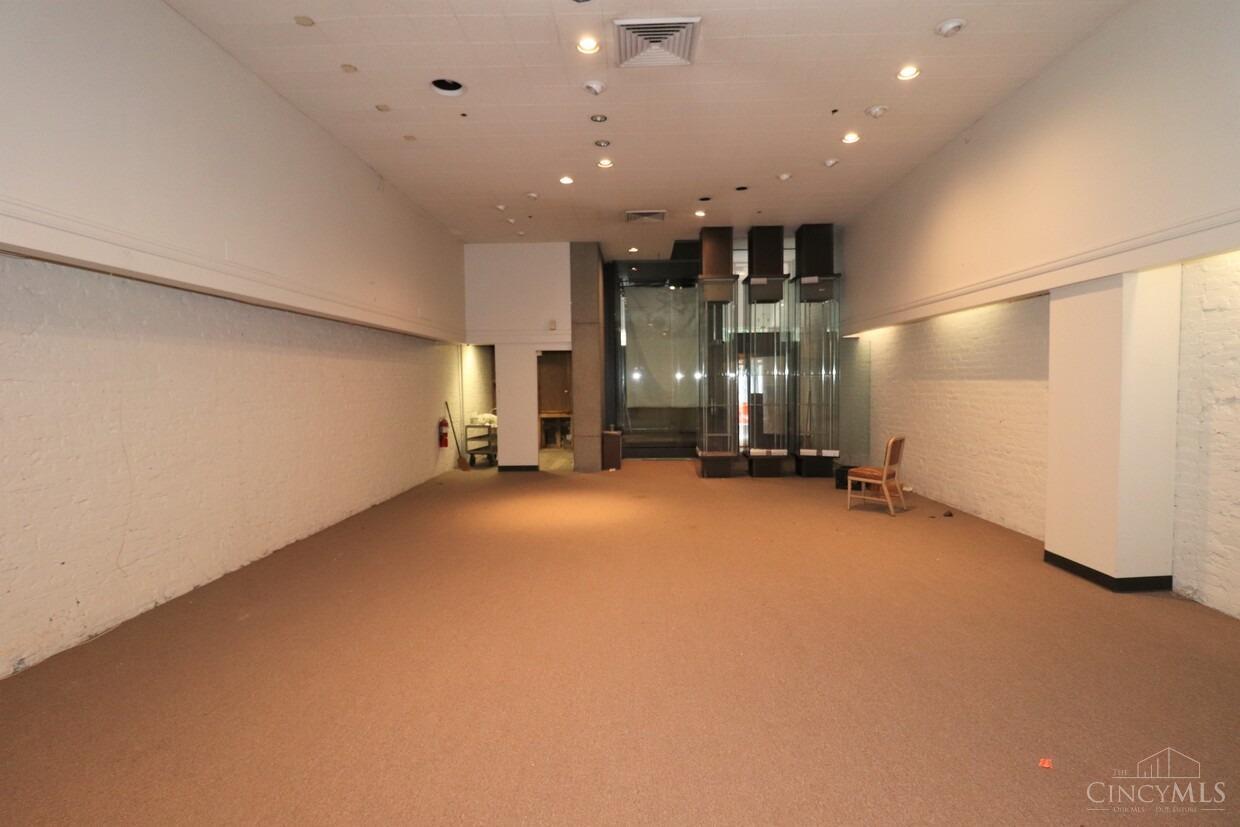 4 Fourth Street, Cincinnati, OH, 45202 — photo 8