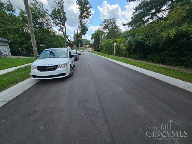 Homes for sale in Springfield Twp., OH | 8622 Mockingbird Ln, Springfield Twp., OH 45231 | MLS# 1854345