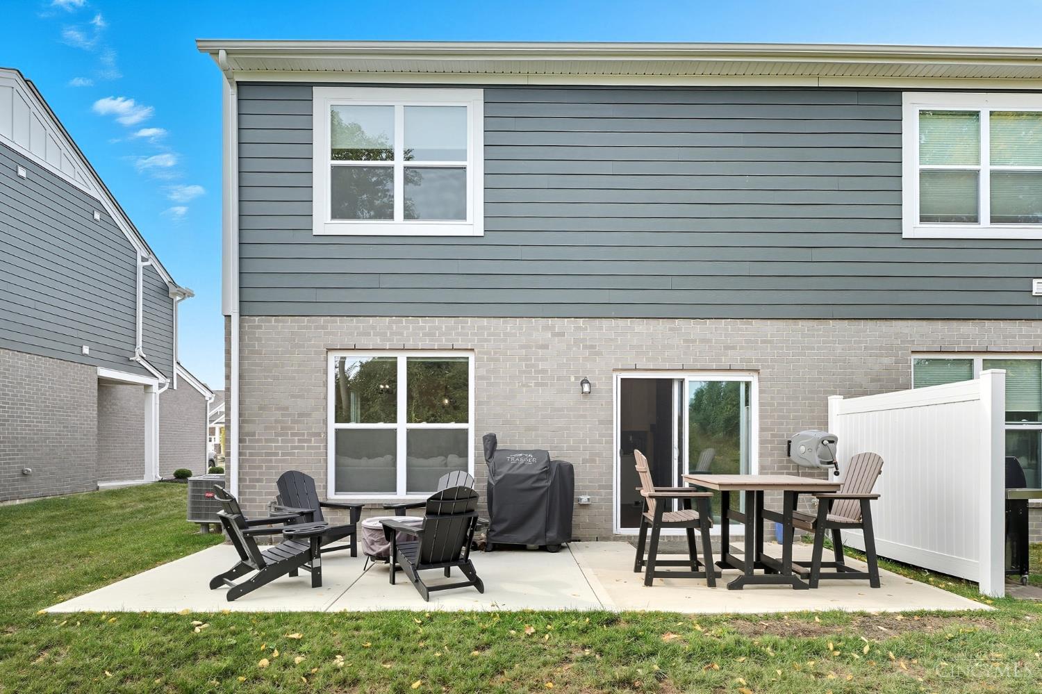 Homes for sale in Liberty Twp, OH | 4830 Cobblestone Ln, Liberty Twp, OH 45011 | MLS# 1853777