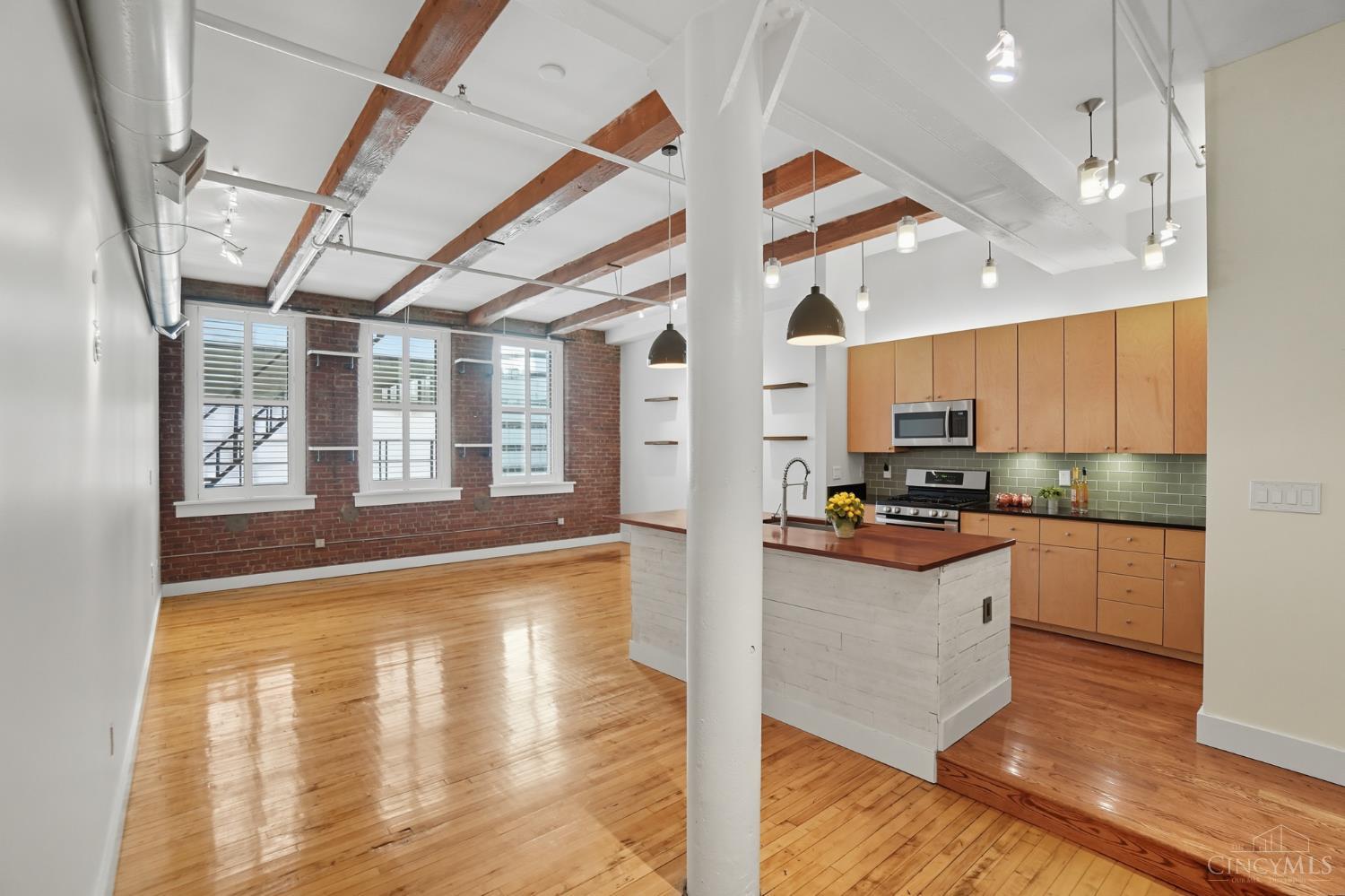 Homes for sale in Cincinnati, OH | 26 E 6Th St #505, Cincinnati, OH 45202 | MLS# 1854818