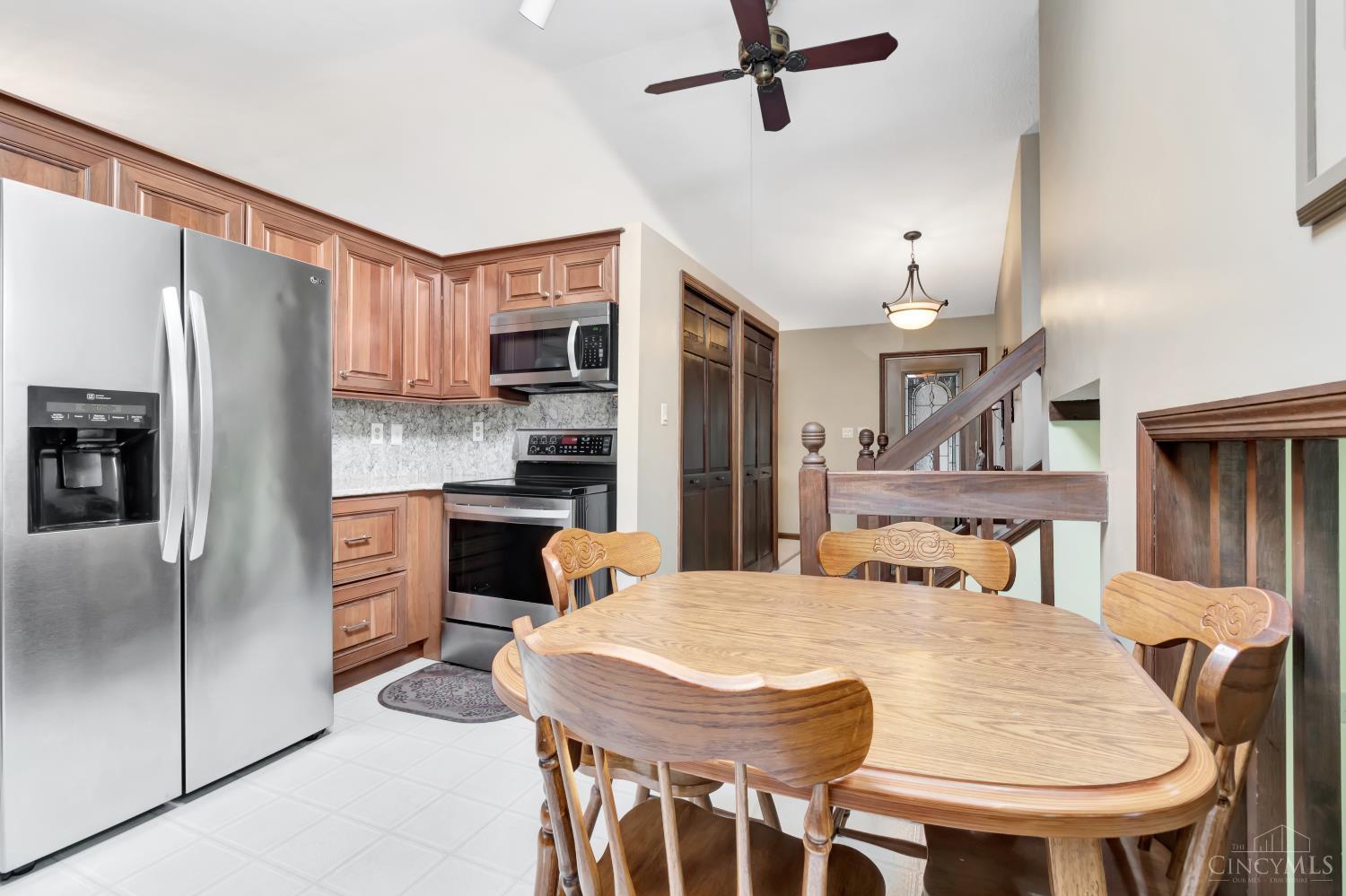 Homes for sale in Mason, OH | 1074 Willow Ln, Mason, OH 45040 | MLS# 1855264