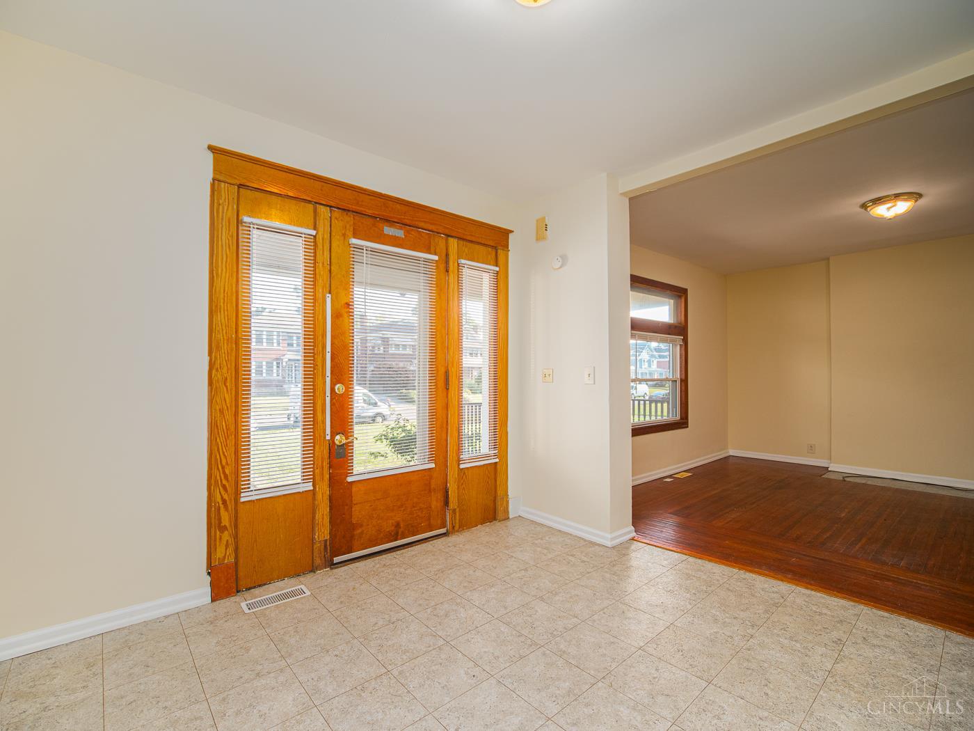 Homes for sale in Norwood, OH | 2119 Slane Ave, Norwood, OH 45212 | MLS# 1855269