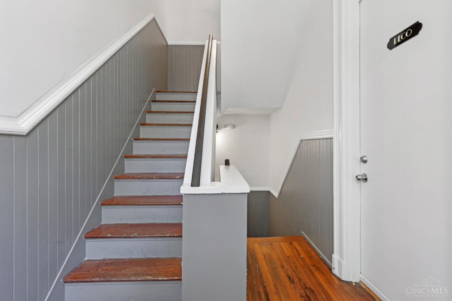 320 Mulberry Street, Cincinnati, OH, 45202 — photo 32