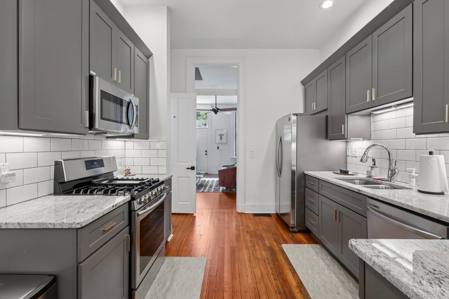 320 Mulberry Street, Cincinnati, OH, 45202 — photo 16