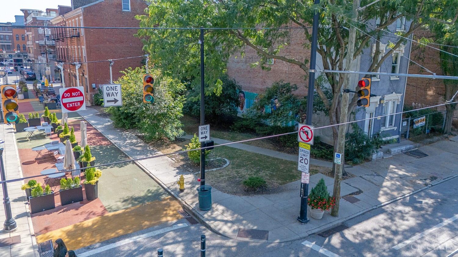 1330 Race Street, Cincinnati, OH, 45202 — photo 4