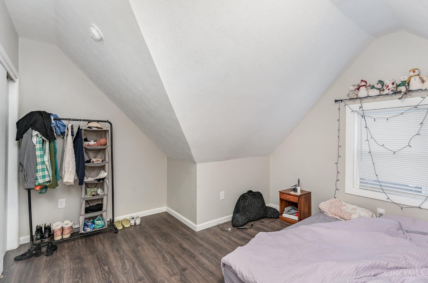 2320 Maplewood Avenue, Cincinnati, OH, 45219 — photo 17