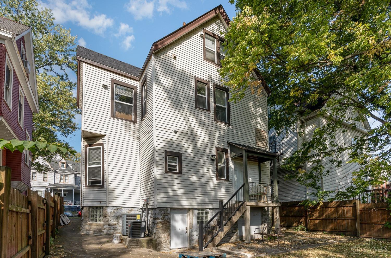 2320 Maplewood Avenue, Cincinnati, OH, 45219 — photo 27