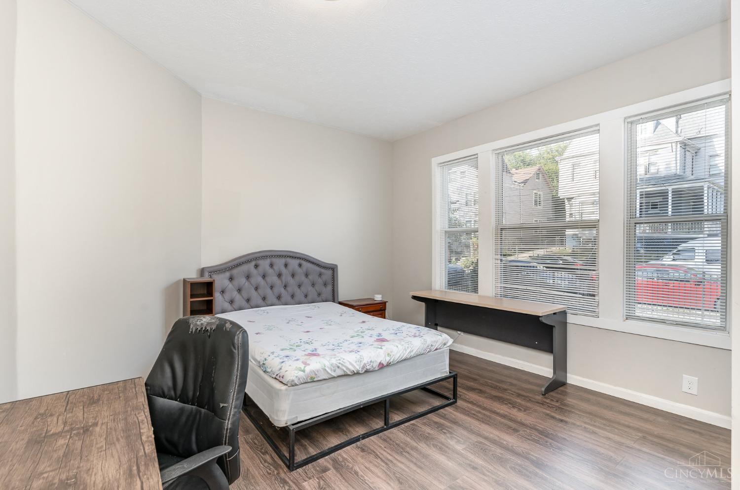 2320 Maplewood Avenue, Cincinnati, OH, 45219 — photo 9