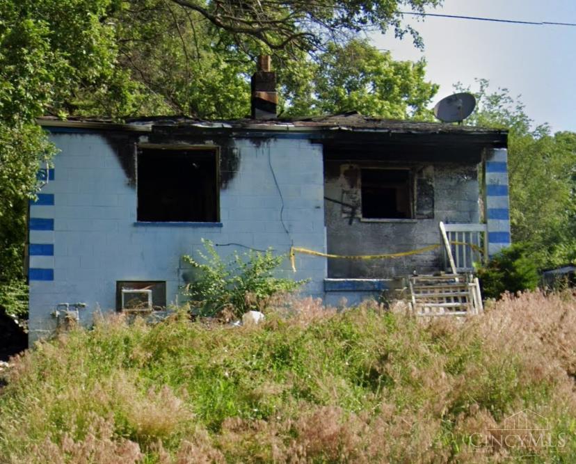 Homes for sale in Lincoln Heights, OH | 964 Shepherd Lane, Lincoln Heights, OH 45215 | MLS# 1855978