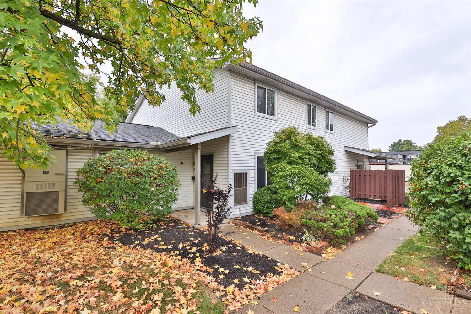 Homes for sale in West Chester, OH | 1032 E Crescentville Rd, West Chester, OH 45246 | MLS# 1856133