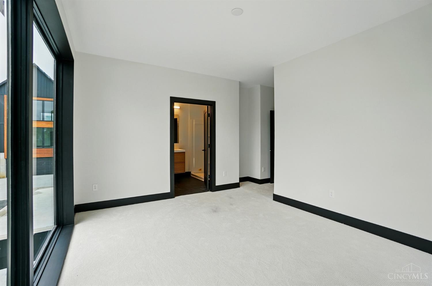 3555 Eden Avenue, Cincinnati, OH, 45229 — photo 26