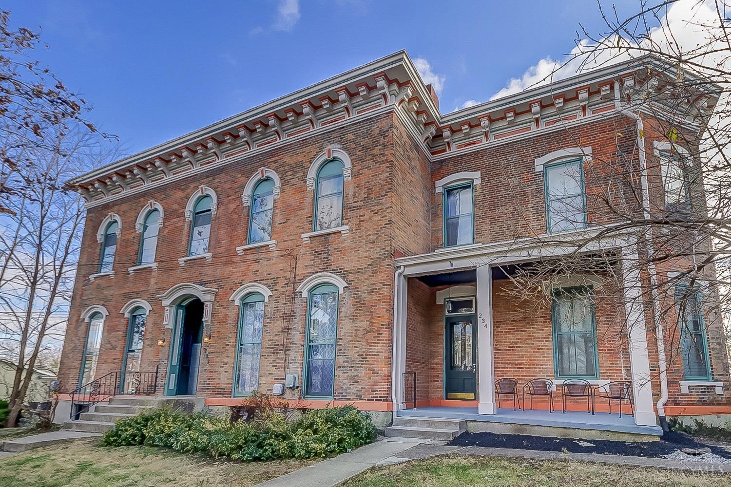 Homes for sale in Hamilton, OH | 232 S D St, Hamilton, OH 45013 | MLS# 1856336