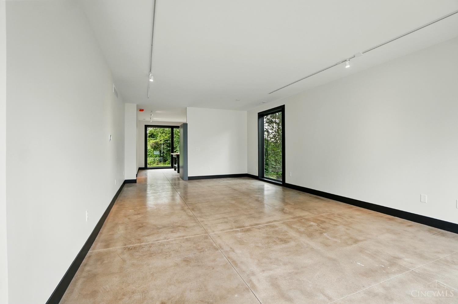 3555 Eden Avenue, Cincinnati, OH, 45229 — photo 12
