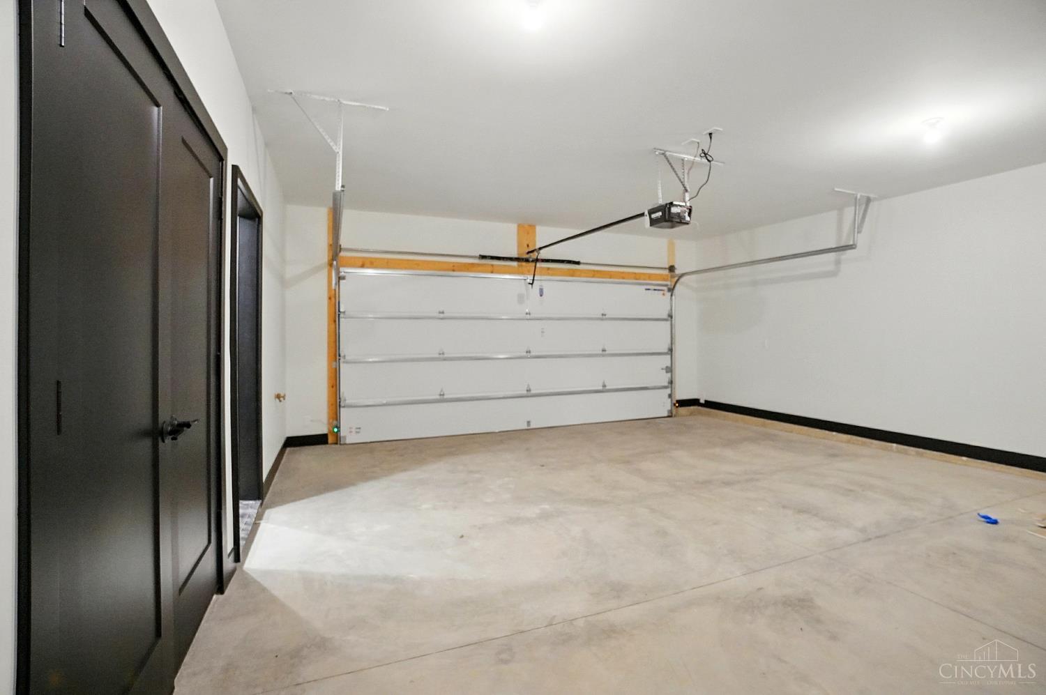 3555 Eden Avenue, Cincinnati, OH, 45229 — photo 38