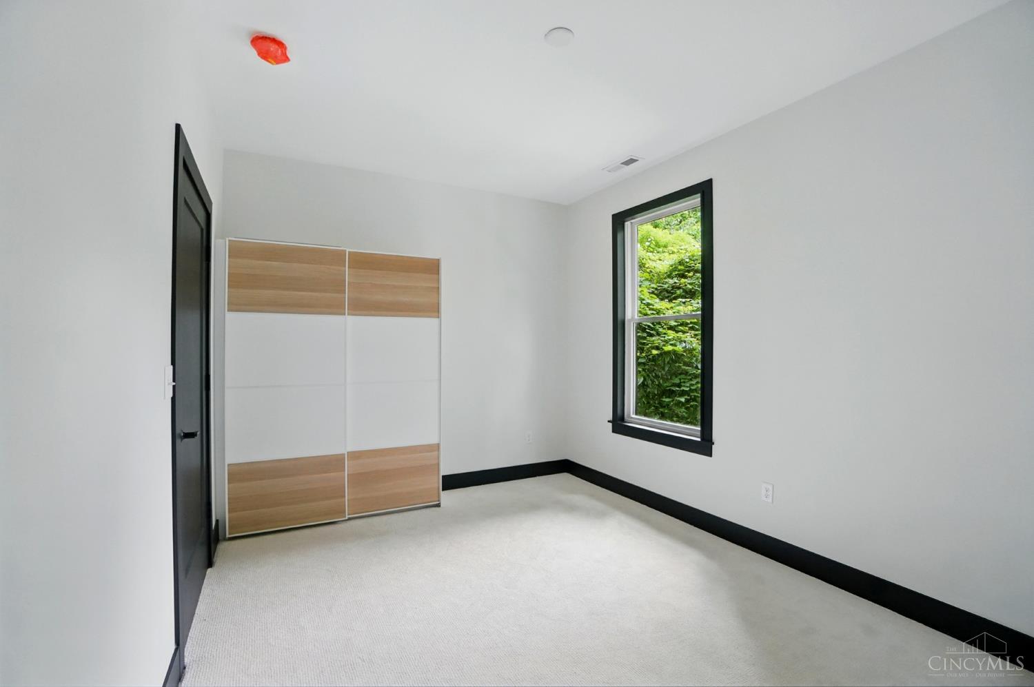 3555 Eden Avenue, Cincinnati, OH, 45229 — photo 32