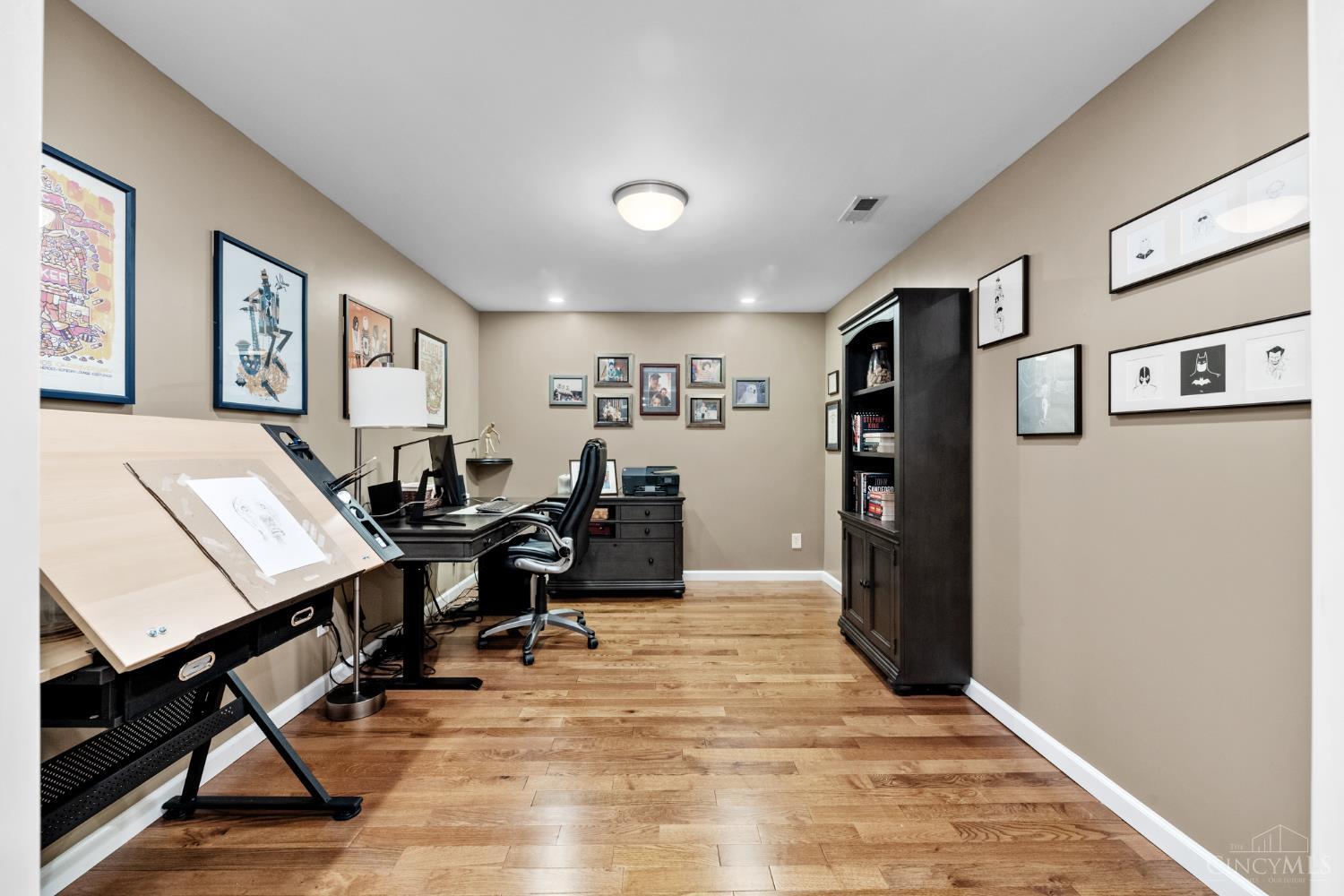 Homes for sale in Fairfield Twp, OH | 6172 Spring Lake Dr, Fairfield Twp, OH 45011 | MLS# 1856316