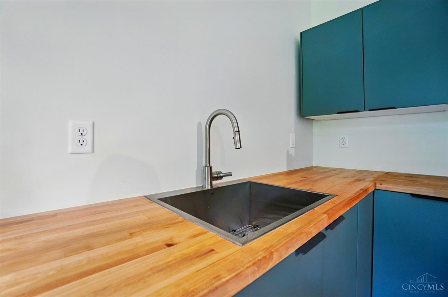 3555 Eden Avenue, Cincinnati, OH, 45229 — photo 16