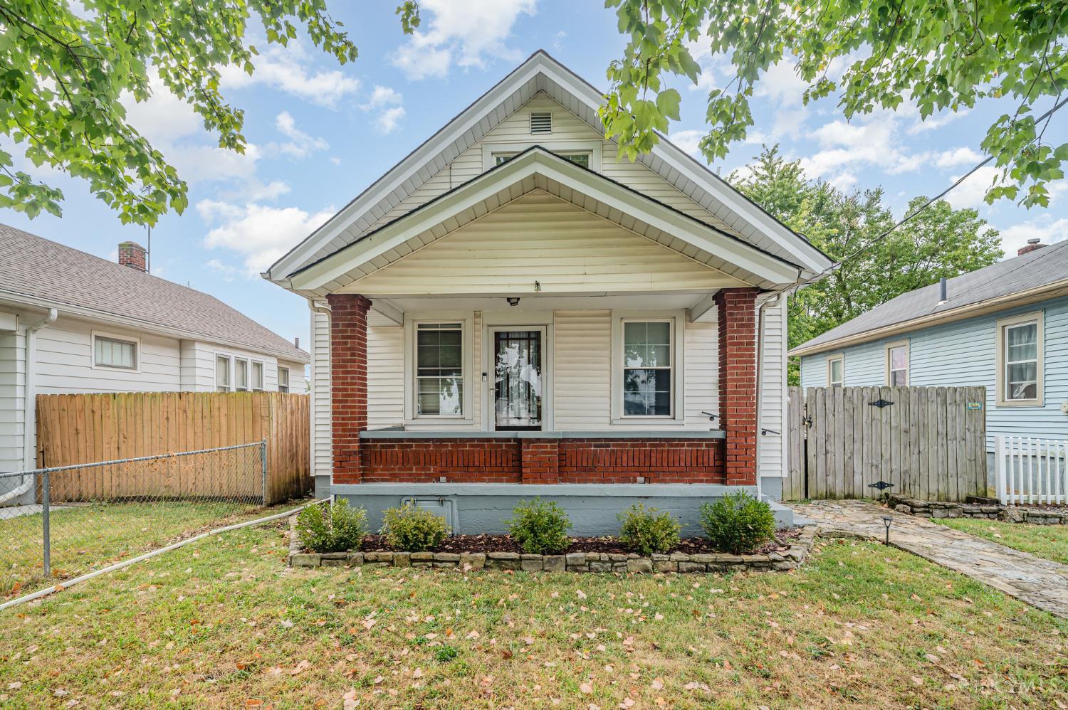 Homes for sale in Hamilton, OH | 921 Weller Ave, Hamilton, OH 45015 | MLS# 1856517