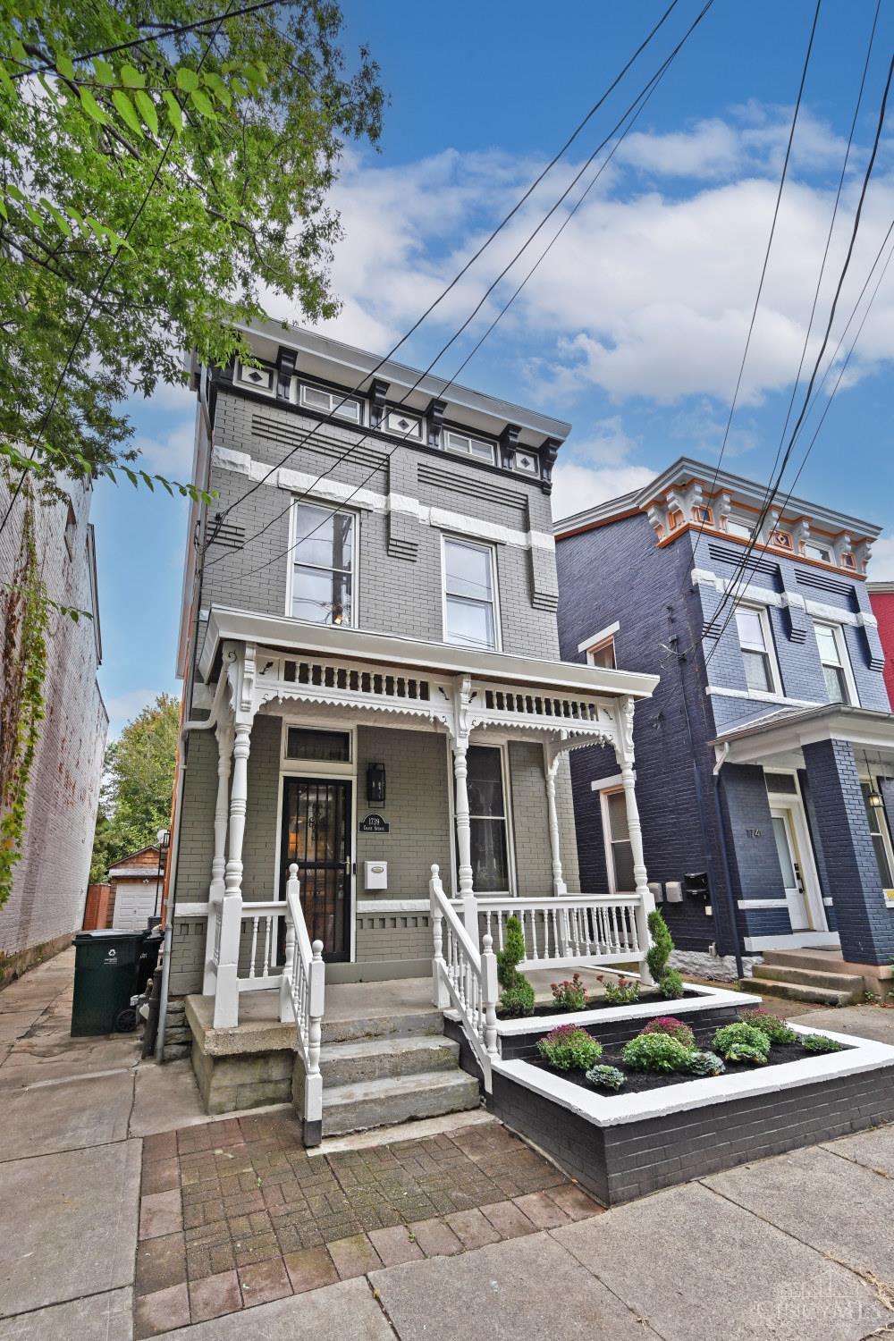 Homes for sale in Cincinnati, OH | 1739 Chase Ave, Cincinnati, OH 45223 | MLS# 1856563