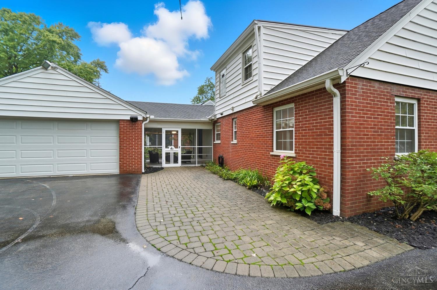 6531 Kenview Drive