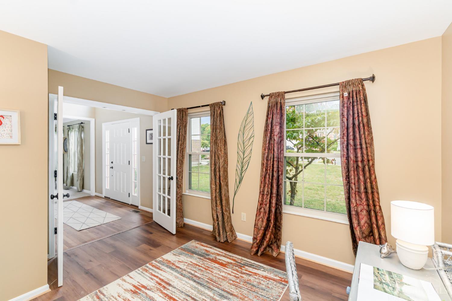 Homes for sale in West Chester, OH | 7724 W Lake Dr, West Chester, OH 45069 | MLS# 1853262