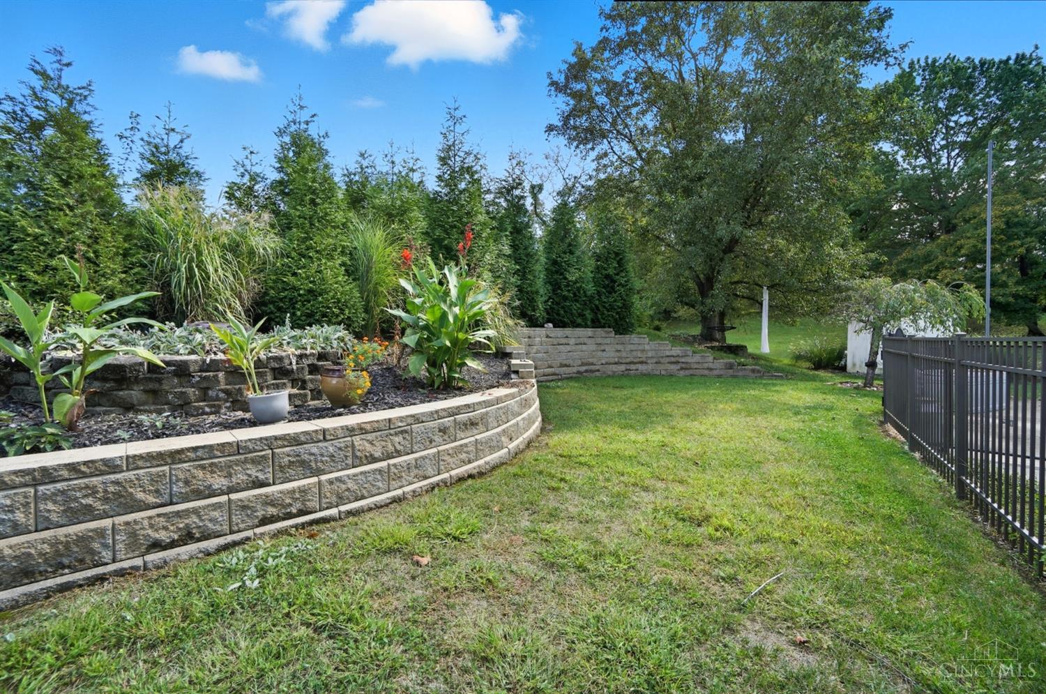 6831 Wesselman Road