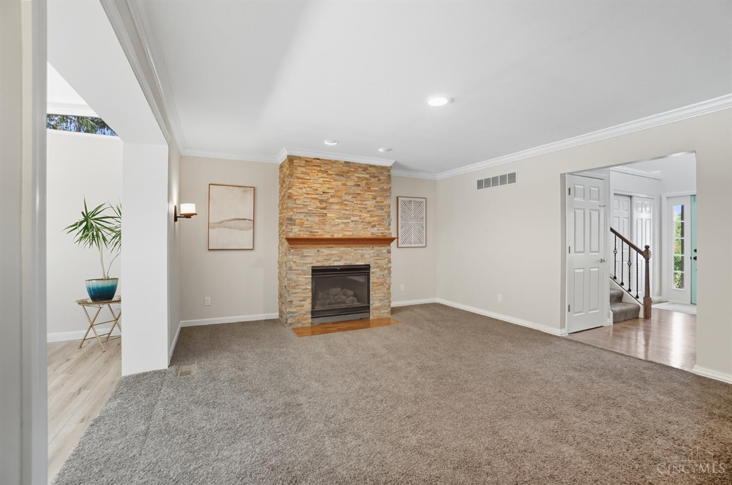 6831 Wesselman Road