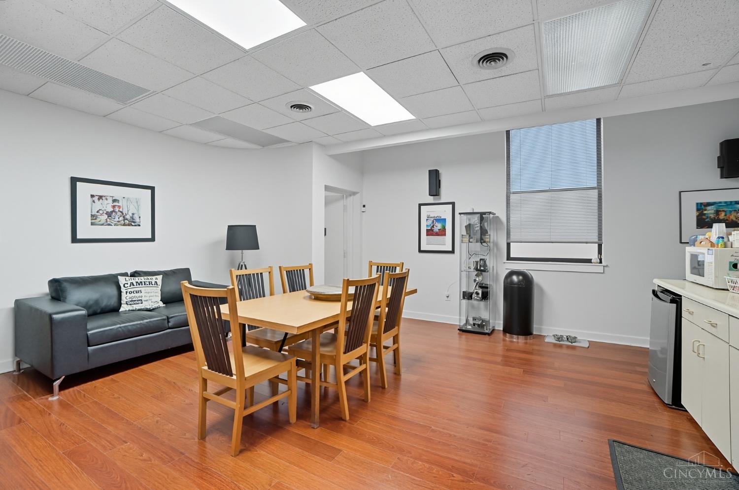 1050 McMillan Street, Cincinnati, OH, 45206 — photo 8