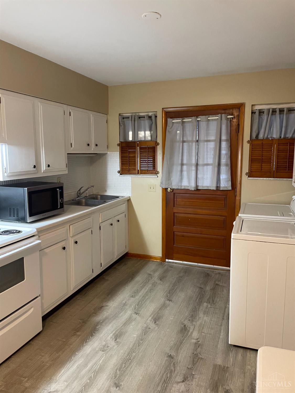 405 Main Street, Georgetown, OH, 45121 — photo 17