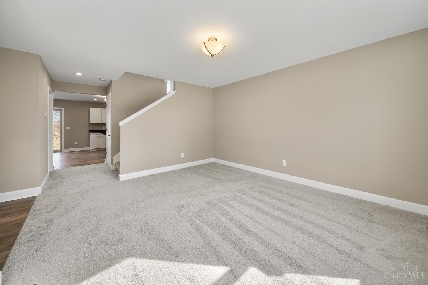10390 Short Road, Harrison, OH, 45030 — photo 2