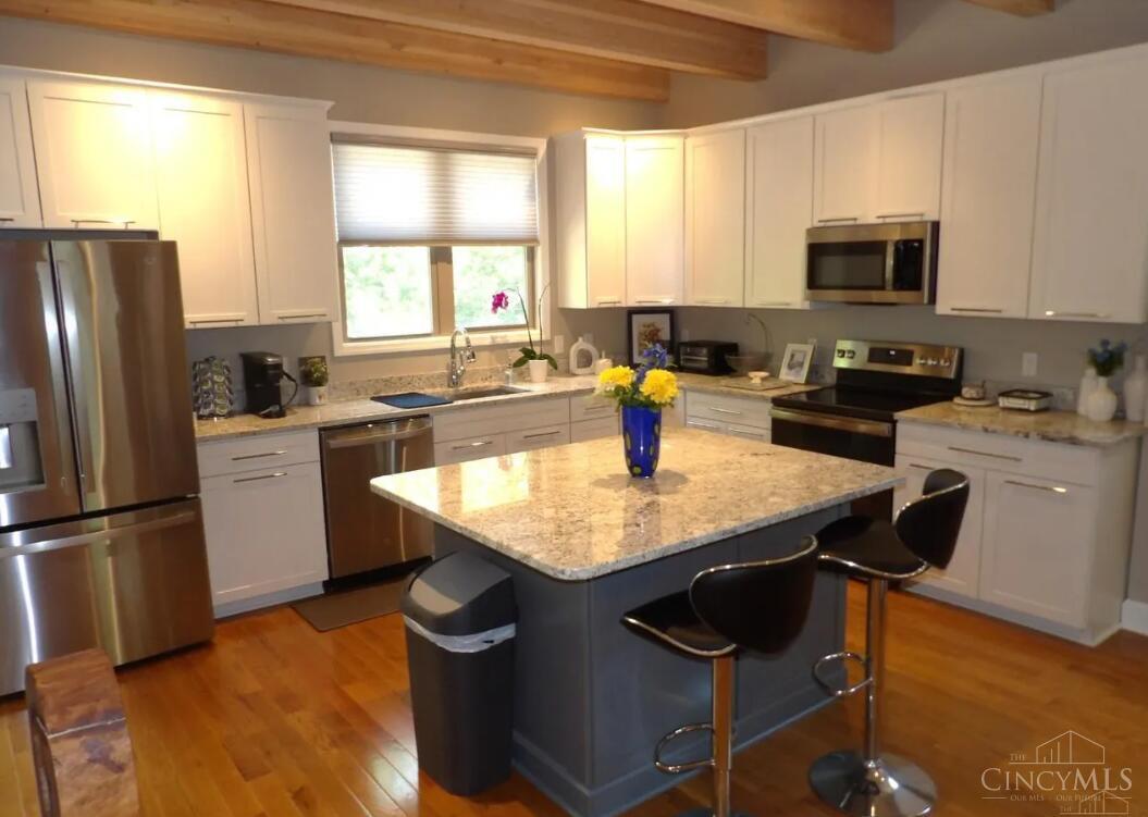 658 Hawthorne Avenue, Cincinnati, OH, 45205 — photo 8